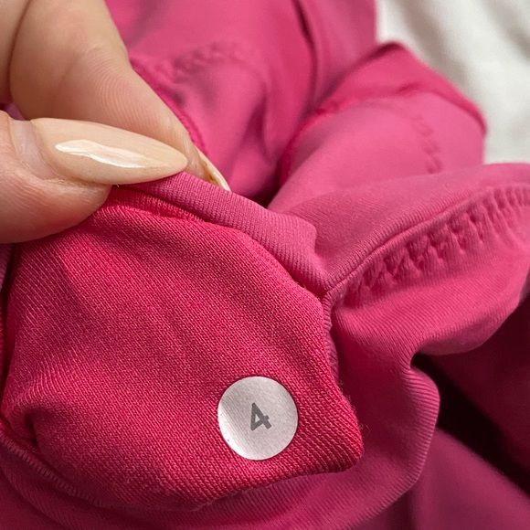 Lululemon all the right places 7/8 pink sz 4 - Picture 4 of 7